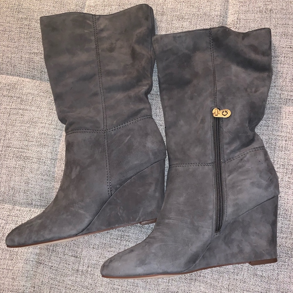 C Wonder Gray Suede Wedge Boots